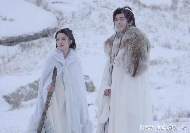 李沁曾舜晞攜七夜雪團(tuán)隊(duì)共舞初雪，冬日暖心故事開啟