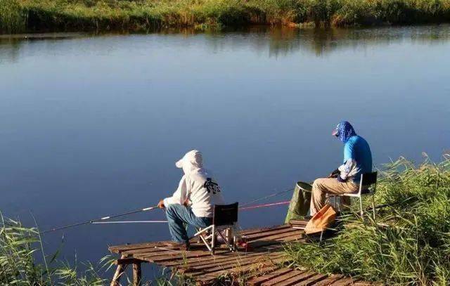 最新釣魚神器,最新釣魚神器，一場與自然美景的邂逅，尋找內(nèi)心的平和與寧靜